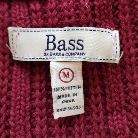 G.H. Bass Maroon Cable Knit Rounded Front Hem Cardigan Sz M - Picture 12 of 14